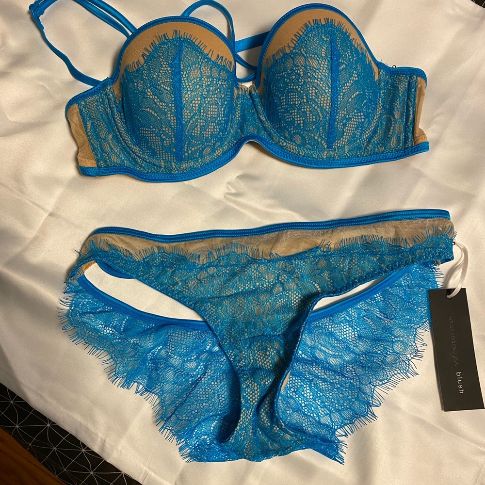 Blush lingerie set